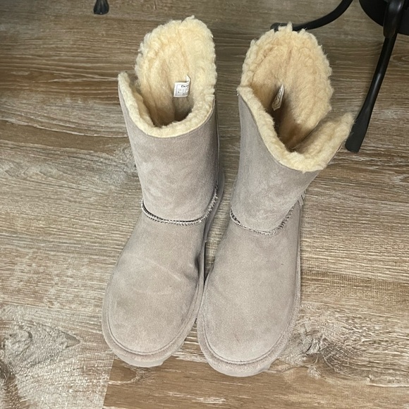 NWOT BEARPAW® Ariana Suede Tall Boot - Picture 7 of 8